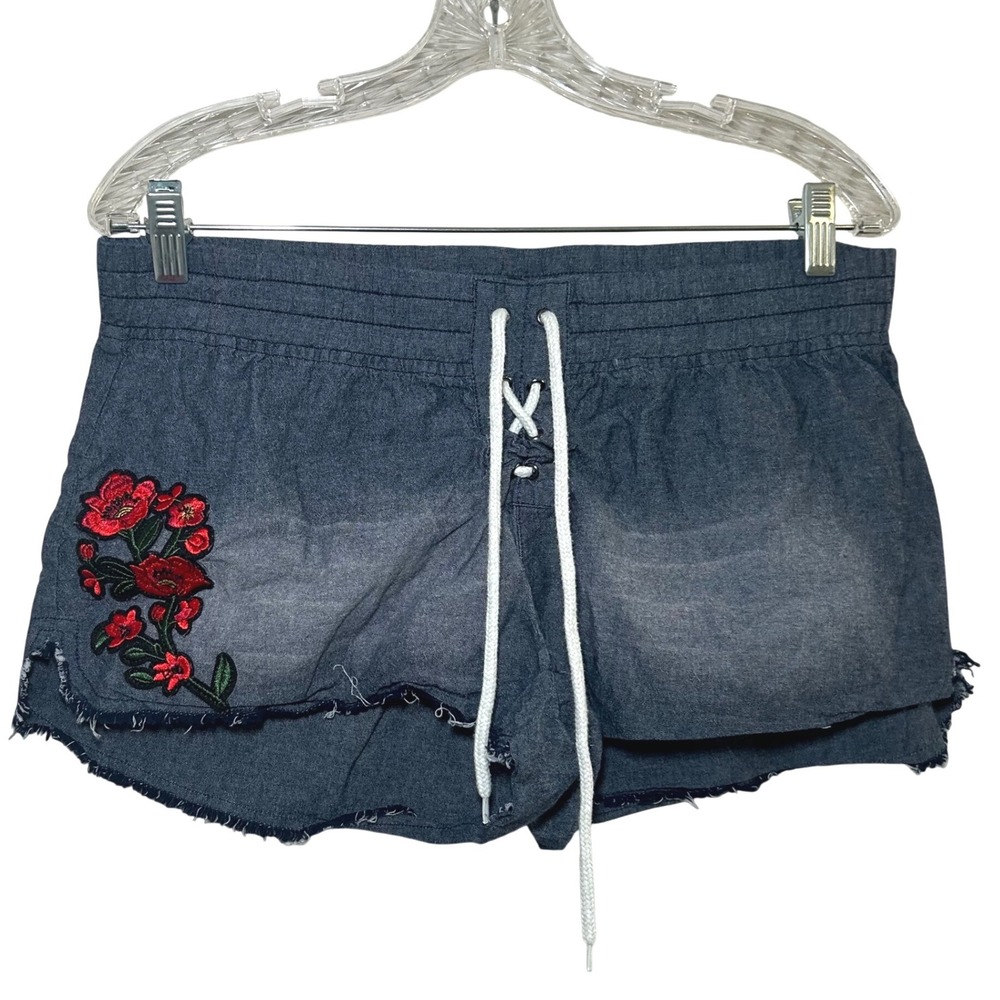 Affliction Womens Blue Floral Embroidered Shorts size large y2k streetwear alt